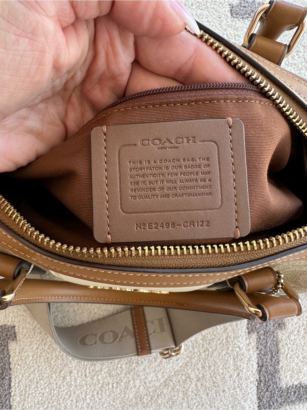 Coach Beige and Ivory Signature Barrel Satchel with Detachable Strap - Picture 4 of 14
